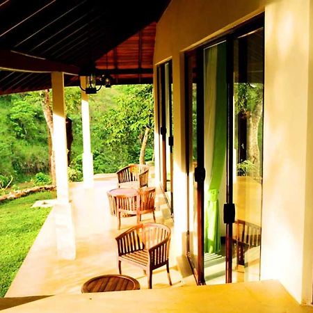 Aqua Exotica Wellness Retreat Hotell Gampola Exteriör bild