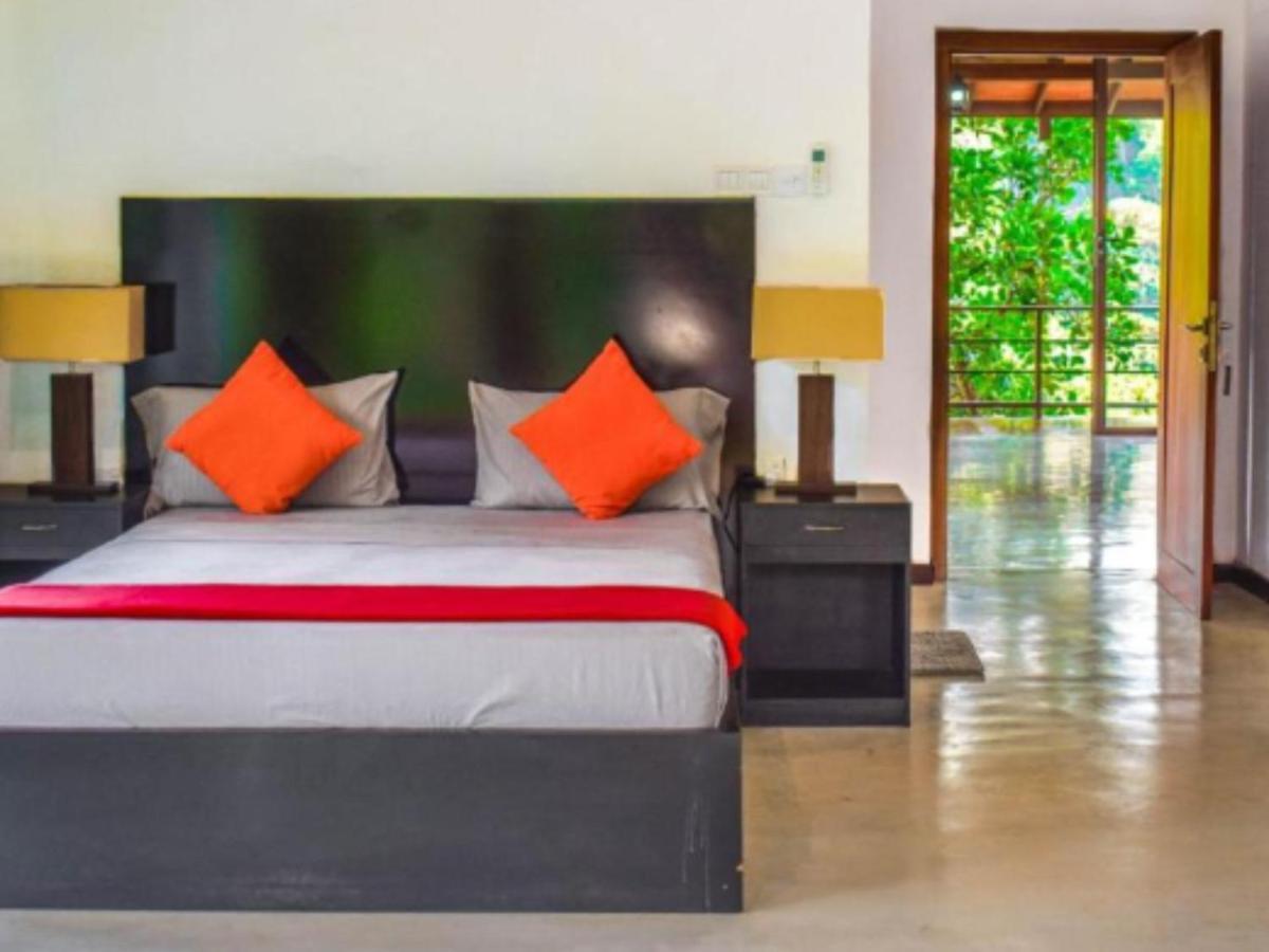 Aqua Exotica Wellness Retreat Hotell Gampola Exteriör bild