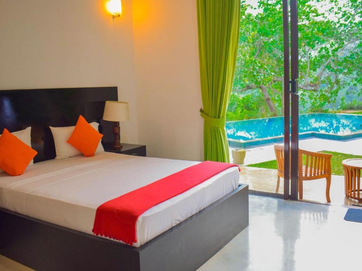 Aqua Exotica Wellness Retreat Hotell Gampola Exteriör bild